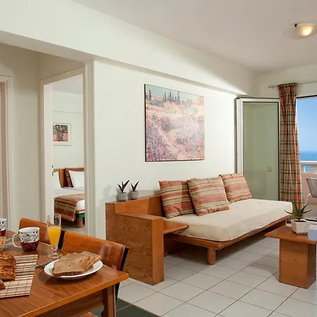 Hotel apartamentowy Andromeda & 3*