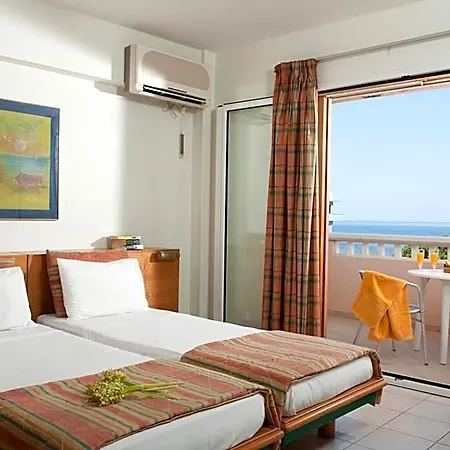 Andromeda & Studios Aparthotel 3*