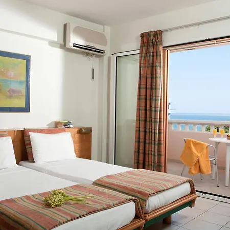 Aparthotel Andromeda & Studios 3*
