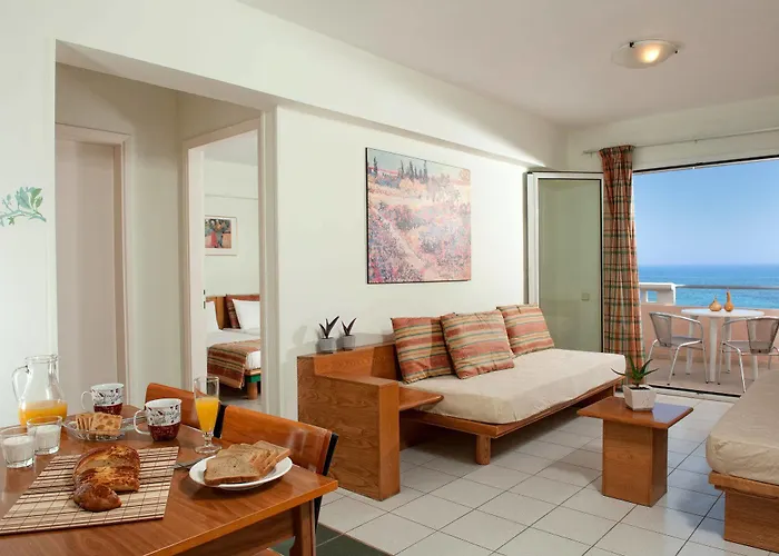 Andromeda & Aparthotel 3*