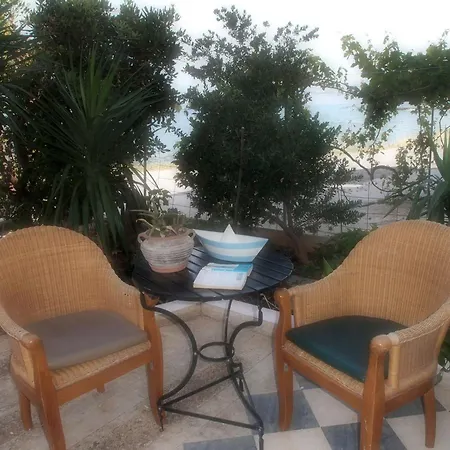 Lägenhetshotell Andromeda Apartments&studios 3*