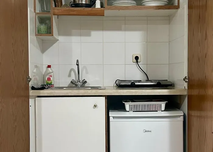 Ξενοδοχείο με διαμερίσματα Andromeda &